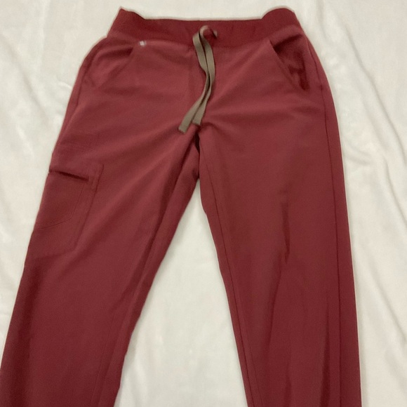 Figs Women's Burgundy Jogger Pants - Picture 4 of 13